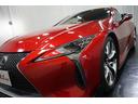 ＬＣ５００　Ｓパッケージ　フルエアロ　ＴＶナビ　バックカメラ　プリクラッシュ　禁煙車　カーボンルーフ　可動式リアウィング　レーダークルーズ　クリアランスソナー　ハーフレザー　スマートキー　ＥＴＣ付　フルセグ　Ｂｌｕｅｔｏｏｔｈ(22枚目)