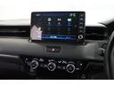 ｅ：ＨＥＶ　Ｚ　禁煙車　ワンオーナー　９型ナビＴＶ　バックカメラ　衝突軽減ブレーキ　ＣＭＢＳ　レーダークルーズ　ハーフ革　ＥＴＣ　ＣＤ／ＤＶＤ　Ｂｌｕｅｔｏｏｔｈ接続　電動リアゲート　シートヒーター　ホンダセンシング（10枚目）