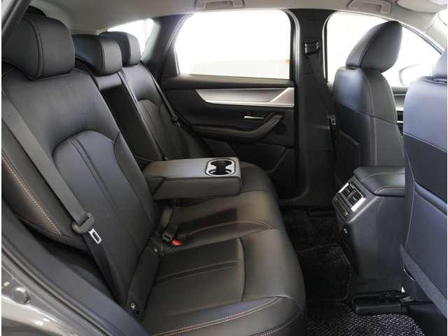ＣＸ－６０ ２．５　２５Ｓ　Ｌパッケージ　４ＷＤ　当社デモカー　黒革シート（18枚目）