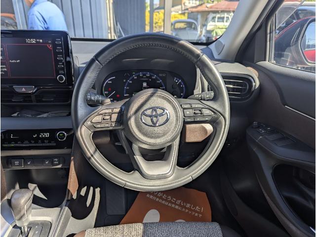 ヤリスクロス ハイブリッドZ ドライブレコーダー ETC 全周囲カメラ クリアランスソナー オートクルーズコントロール レーンアシスト パワーシート 衝突被害軽減システム オートマチックハイビーム オートライト LEDヘッドランプ(3枚目)