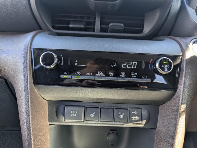 ヤリスクロス ハイブリッドZ ドライブレコーダー ETC 全周囲カメラ クリアランスソナー オートクルーズコントロール レーンアシスト パワーシート 衝突被害軽減システム オートマチックハイビーム オートライト LEDヘッドランプ(5枚目)