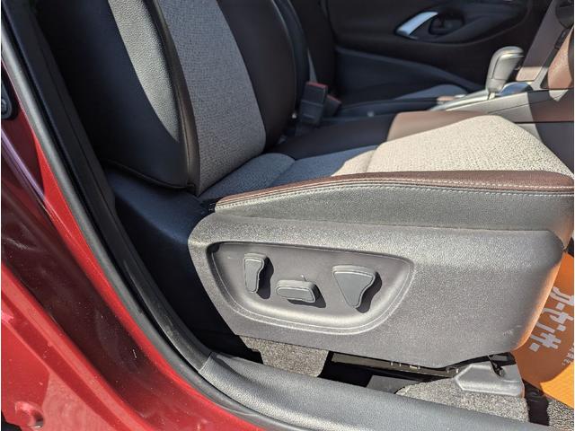 ヤリスクロス ハイブリッドZ ドライブレコーダー ETC 全周囲カメラ クリアランスソナー オートクルーズコントロール レーンアシスト パワーシート 衝突被害軽減システム オートマチックハイビーム オートライト LEDヘッドランプ(40枚目)