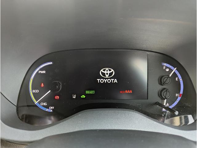 ヤリスクロス ハイブリッドZ ドライブレコーダー ETC 全周囲カメラ クリアランスソナー オートクルーズコントロール レーンアシスト パワーシート 衝突被害軽減システム オートマチックハイビーム オートライト LEDヘッドランプ(42枚目)