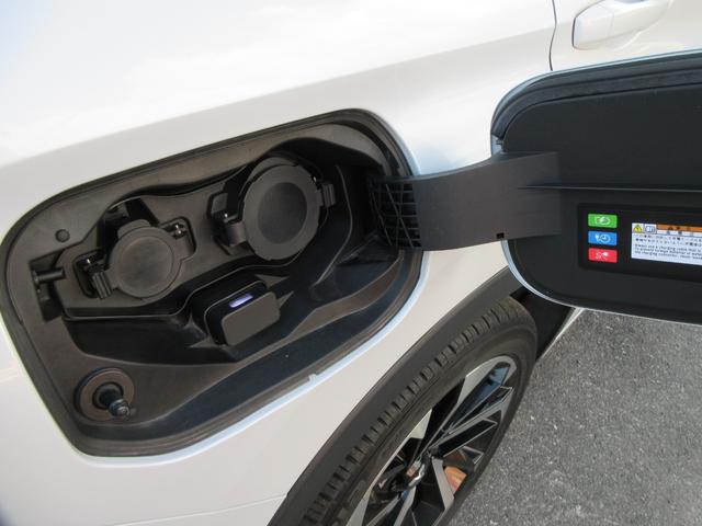 アウトランダーＰＨＥＶ Ｐ　７人乗り　ＢＯＳＥ　１００Ｖ　ＡＣ電源　エレクトリックテールゲート　純正ナビ　マルチアラウンドモニター　前後Ｐセンサー　ドライブモード　純正２０ＡＷ　シートヒーター　ステアリングヒーター　スペアキー（41枚目）