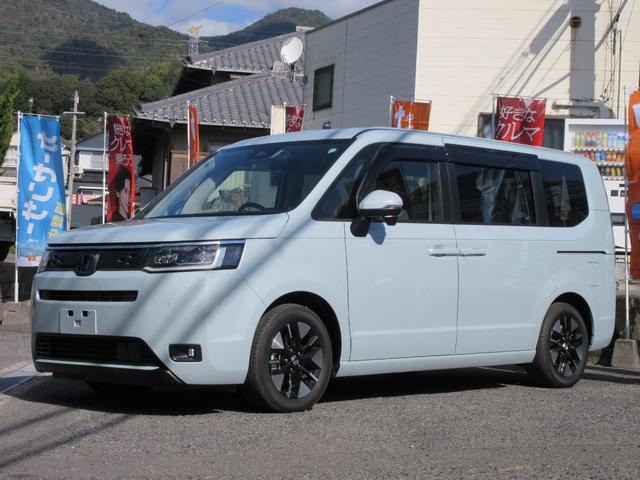 ステップワゴン e:HEVエアー 11.4インチHondaCONNECTナビ 純正3カメラドライブレコーダー Honda SENSING バックカメラ 前後パーキングセンサー ETC2.0 純正16AW スペアキー 純正フロアマット(7枚目)