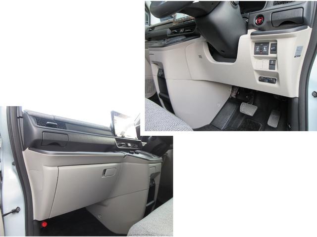 ステップワゴン e:HEVエアー 11.4インチHondaCONNECTナビ 純正3カメラドライブレコーダー Honda SENSING バックカメラ 前後パーキングセンサー ETC2.0 純正16AW スペアキー 純正フロアマット(43枚目)