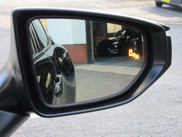 車線変更時の安全運転を支援するブラインドスポットモニター！