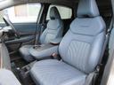 ブルーグレーの上質で柔らかなシートです!シートヒーター、ベンチレーション(シートエアコン)機能装備!!