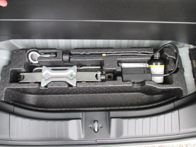 G・Lホンダセンシング ワンオーナー車・追従式クルーズコントロール・オートライト・LEDヘッドライト・パナソニックナビ・フルセグTV・バックカメラ・後席モニター・ビルトインETC(33枚目)