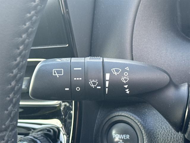 アクア 純正ディスプレイオーディオ・パノラミックビューモニタ・オートハイビーム・ETC・(22枚目)