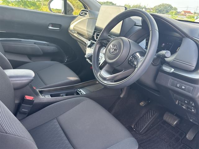 アクア 純正ディスプレイオーディオ・パノラミックビューモニタ・オートハイビーム・ETC・(28枚目)