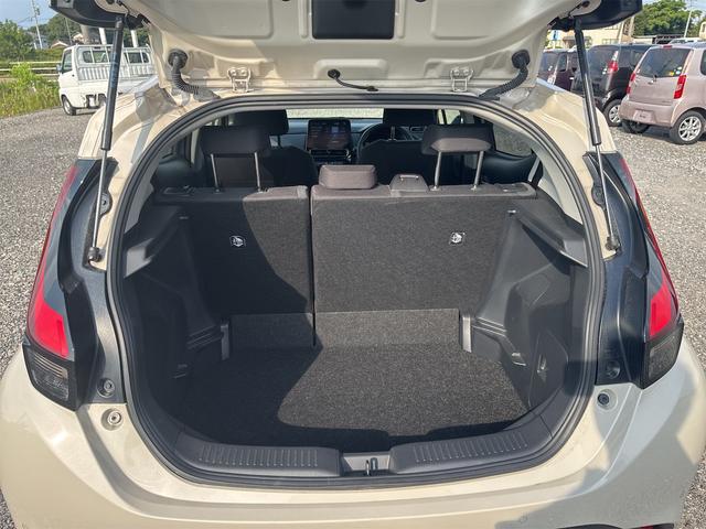 アクア 純正ディスプレイオーディオ・パノラミックビューモニタ・オートハイビーム・ETC・(31枚目)