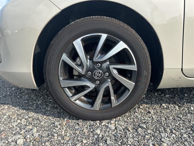 アクア 純正ディスプレイオーディオ・パノラミックビューモニタ・オートハイビーム・ETC・(35枚目)