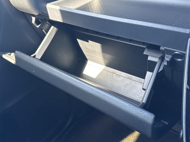 タント カスタムＸ　ナビ・ＴＶ・バックカメラ・スマートアシスト・電子パーキング・フロントシートヒーター・両側パワースライドドア・アイドリングストップ（16枚目）