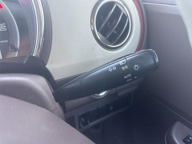 アルトラパンショコラ G ナビ・TV・バックカメラ・プッシュスタート・スマートキー・オートライト(18枚目)