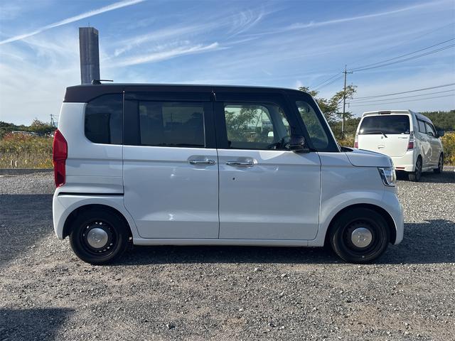 Ｎ－ＢＯＸ Ｌ　純正ナビ・フルセグＴＶ・バックカメラ・ホンダセンシング・フロントシートヒーター・オートライト・アイドリングストップ・両側パワースライドドア・前後ドライブレコーダー・ツートーンカラー（3枚目）