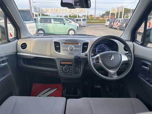 ワゴンＲ ＦＺ　ＣＤオーディオ・レーダーブレーキサポート・プッシュスタート・スマートキー・運転席シートヒーター・アイドリングストップ（5枚目）