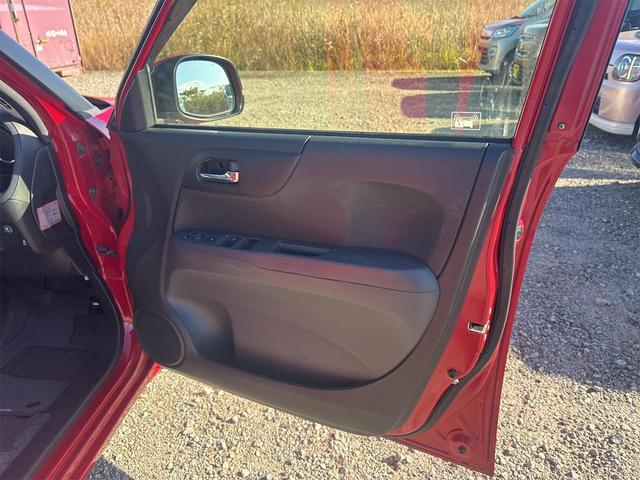 Ｎ－ＯＮＥ Ｇ・Ｌパッケージ　ナビ・ＴＶ・バックカメラ・プッシュスタート・スマートキー・ＥＴＣ（26枚目）