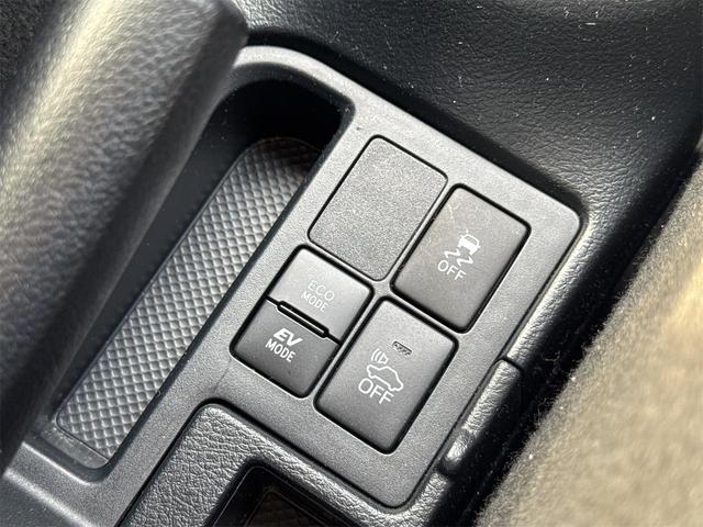 ヴィッツ ハイブリッドF セーフティーエディションII 純正ナビ・TV・トヨタセーフティセンス・ドライブレコーダー・プッシュスタート・スマートキー・ETC(14枚目)