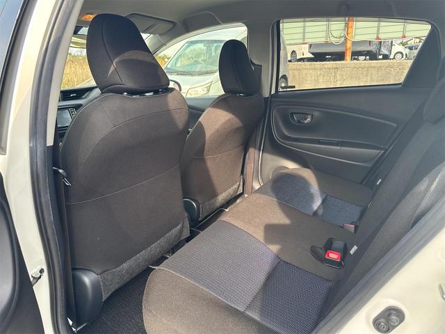 ヴィッツ ハイブリッドF セーフティーエディションII 純正ナビ・TV・トヨタセーフティセンス・ドライブレコーダー・プッシュスタート・スマートキー・ETC(30枚目)