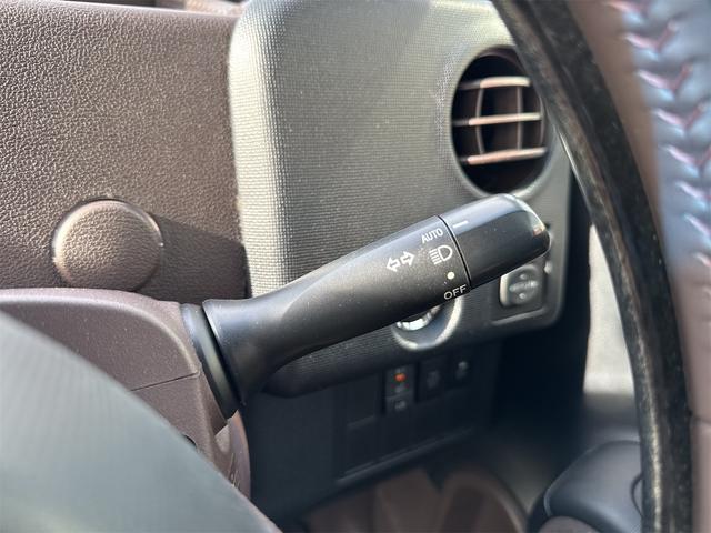 スペイド Ｇ　ワンオーナー車・ナビ・フルセグＴＶ・バックカメラ・モデリスタエアロ・ＨＩＤヘッドライト・オートライト・プッシュスタート・シートヒーター（20枚目）