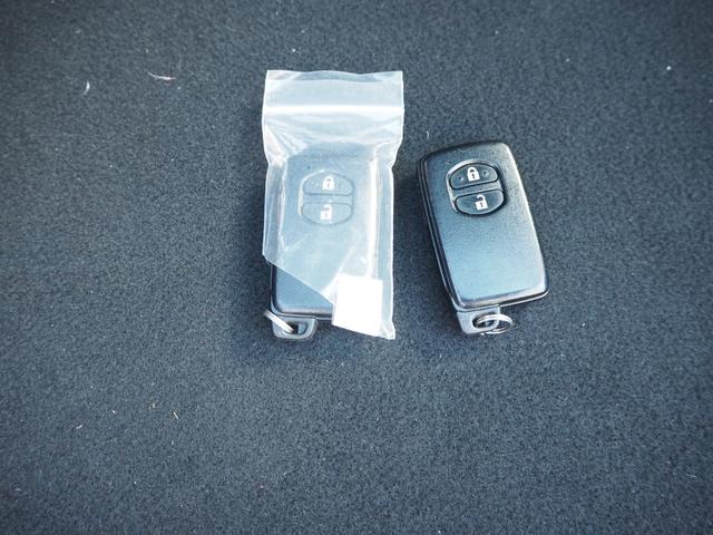 カローラフィールダー ハイブリッド EX トヨタセーフティーセンス/プリクラッシュセーフティー/プリクラッシュセーフティー/車線逸脱警報/オートマチックハイビーム/先行者発進告知機能/クリアランスソナー/パーキングサポートブレーキ/ETC(21枚目)