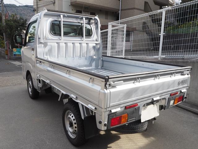 ハイゼットトラック スタンダード　農用スペシャルＳＡＩＩＩｔ　スマートアシスト／衝突警報機能（対車両・対歩行者）／衝突回避支援ブレーキ機能（対車両・対歩行者）／ブレーキ制御付誤発進制御機能（前方・後方）／車線逸脱警報機能／スーパーデフロック／ドライブレコーダー（6枚目）