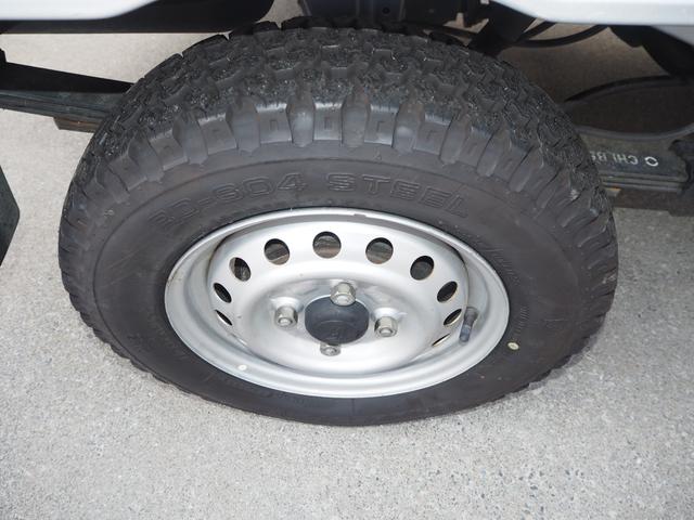 ハイゼットトラック スタンダード　農用スペシャルＳＡＩＩＩｔ　スマートアシスト／衝突警報機能（対車両・対歩行者）／衝突回避支援ブレーキ機能（対車両・対歩行者）／ブレーキ制御付誤発進制御機能（前方・後方）／車線逸脱警報機能／スーパーデフロック／ドライブレコーダー（25枚目）