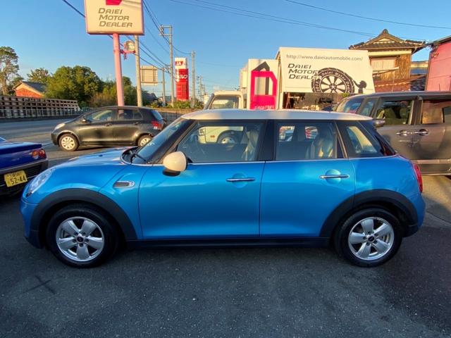 ｍｉｎｉ ｍｉｎｉ クーパー ５ドアの中古車詳細 中古車検索ならkurutown クルタウン
