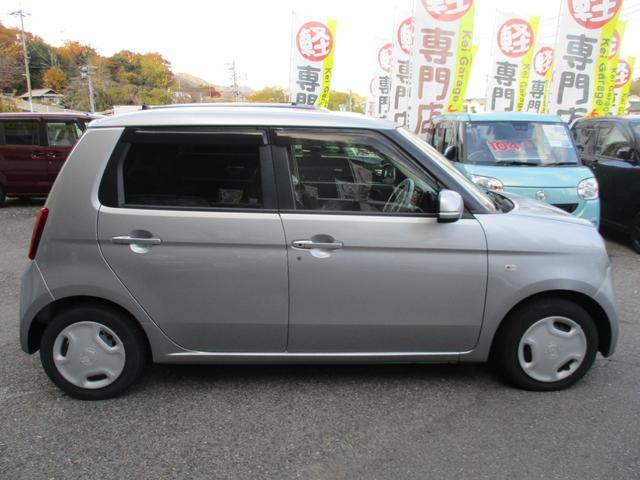 Ｎ－ＯＮＥ スタンダード　社外ラジオ　衝突被害軽減システム　オートライト　プッシュスタート　スマートキー　キーレス　電動格納ミラー　ベンチシート　アイドリングストップ　衝突安全ボディ　盗難防止システム　内外装クリーニング（4枚目）