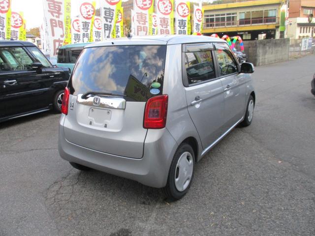 Ｎ－ＯＮＥ スタンダード　社外ラジオ　衝突被害軽減システム　オートライト　プッシュスタート　スマートキー　キーレス　電動格納ミラー　ベンチシート　アイドリングストップ　衝突安全ボディ　盗難防止システム　内外装クリーニング（8枚目）