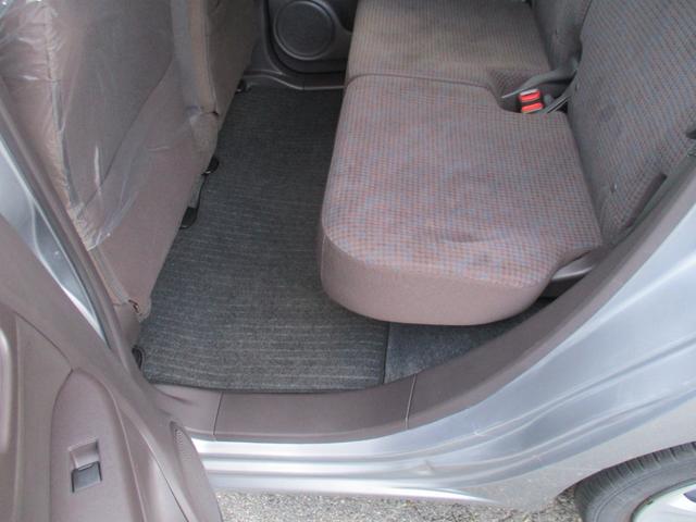 Ｎ－ＯＮＥ スタンダード　社外ラジオ　衝突被害軽減システム　オートライト　プッシュスタート　スマートキー　キーレス　電動格納ミラー　ベンチシート　アイドリングストップ　衝突安全ボディ　盗難防止システム　内外装クリーニング（14枚目）