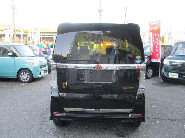 N-BOXカスタム G SSブラックスタイルパッケージ 社外フルセグナビ バックカメラ ETC 両側パワースライドドア プッシュスタート スマートキー ベンチシート HIDヘッドライト オートライト ベンチシート シートヒーター 内外装クリーニング(3枚目)