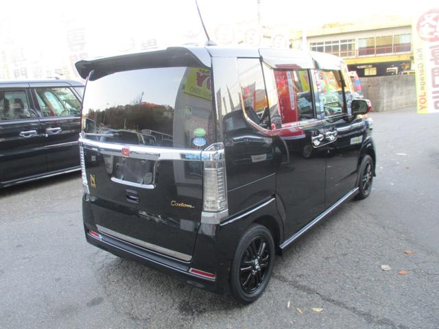 N-BOXカスタム G SSブラックスタイルパッケージ 社外フルセグナビ バックカメラ ETC 両側パワースライドドア プッシュスタート スマートキー ベンチシート HIDヘッドライト オートライト ベンチシート シートヒーター 内外装クリーニング(8枚目)