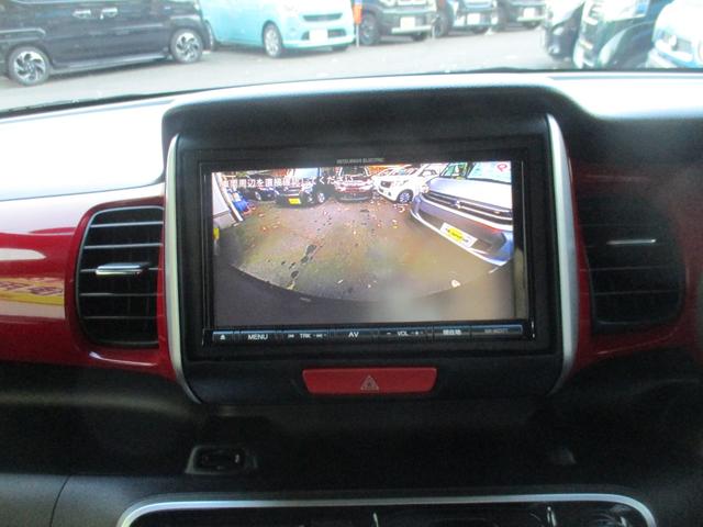 N-BOXカスタム G SSブラックスタイルパッケージ 社外フルセグナビ バックカメラ ETC 両側パワースライドドア プッシュスタート スマートキー ベンチシート HIDヘッドライト オートライト ベンチシート シートヒーター 内外装クリーニング(11枚目)