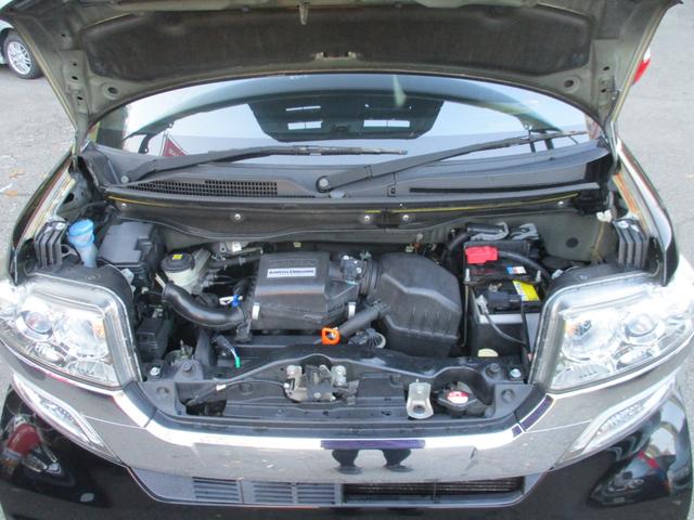 N-BOXカスタム G SSブラックスタイルパッケージ 社外フルセグナビ バックカメラ ETC 両側パワースライドドア プッシュスタート スマートキー ベンチシート HIDヘッドライト オートライト ベンチシート シートヒーター 内外装クリーニング(20枚目)