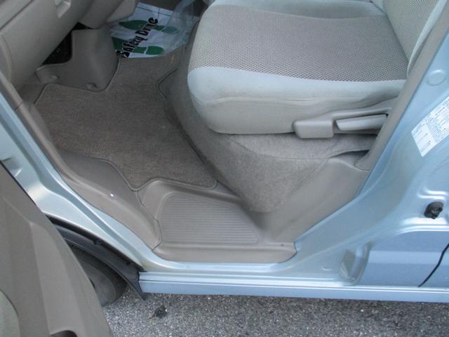 エブリイワゴン PZターボ 社外オーディオ ターボ車 ETC 左側パワースライドドア 両側スライドドア 電動格納ミラー キーレス オートエアコン フルフラットシート 内外装クリーニング 衝突安全ボディ 盗難防止システム(15枚目)