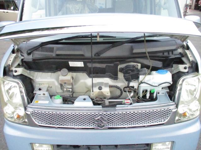 エブリイワゴン PZターボ 社外オーディオ ターボ車 ETC 左側パワースライドドア 両側スライドドア 電動格納ミラー キーレス オートエアコン フルフラットシート 内外装クリーニング 衝突安全ボディ 盗難防止システム(19枚目)