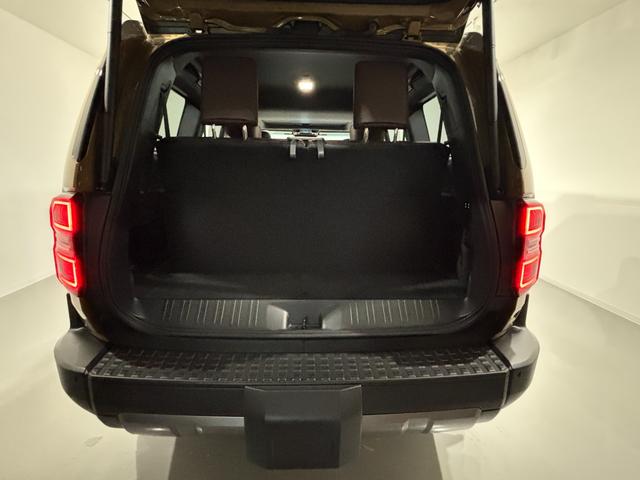 ランドクルーザー250 ZXファーストエディション JAOSフロントバンパーガード(LED付)&スキッドプレートIII 12.3型DA JBLプレミアムサウンド サンルーフ ルーフレール デジタルインナーミラー 丸目LEDヘッド 18インチAW(11枚目)