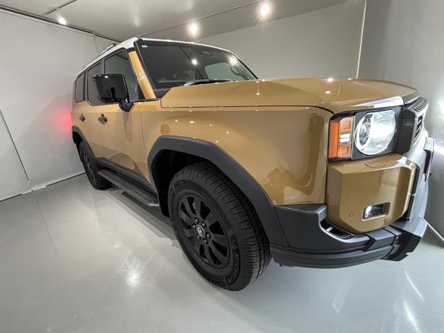 ランドクルーザー250 ZXファーストエディション JAOSフロントバンパーガード(LED付)&スキッドプレートIII 12.3型DA JBLプレミアムサウンド サンルーフ ルーフレール デジタルインナーミラー 丸目LEDヘッド 18インチAW(17枚目)