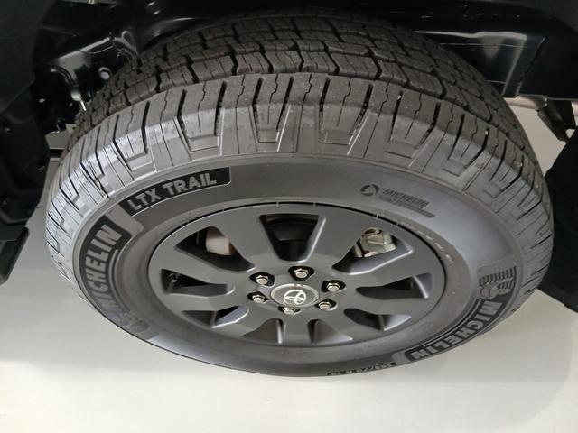 ランドクルーザー250 ZXファーストエディション JAOSフロントバンパーガード(LED付)&スキッドプレートIII 12.3型DA JBLプレミアムサウンド サンルーフ ルーフレール デジタルインナーミラー 丸目LEDヘッド 18インチAW(19枚目)