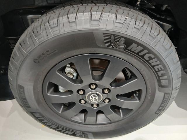 ランドクルーザー250 ZXファーストエディション JAOSフロントバンパーガード(LED付)&スキッドプレートIII 12.3型DA JBLプレミアムサウンド サンルーフ ルーフレール デジタルインナーミラー 丸目LEDヘッド 18インチAW(21枚目)