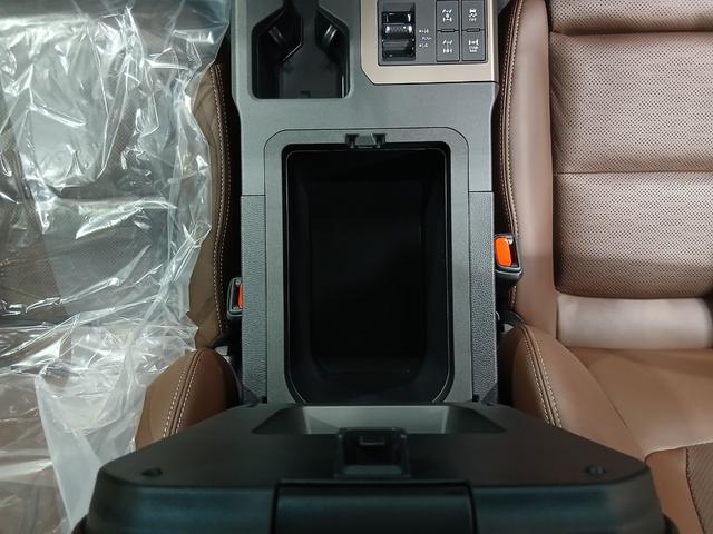 ランドクルーザー250 ZXファーストエディション JAOSフロントバンパーガード(LED付)&スキッドプレートIII 12.3型DA JBLプレミアムサウンド サンルーフ ルーフレール デジタルインナーミラー 丸目LEDヘッド 18インチAW(38枚目)