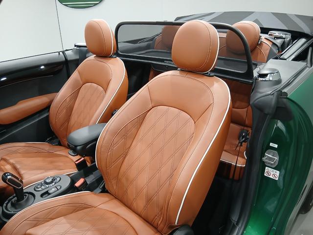 ＭＩＮＩ クーパーＳ　コンバーチブル　クラシック・トリム　茶革シート　シートヒーター　インテリジェントセーフティ　純正ディスプレイオーディオ　バックカメラ　ＥＴＣ　社外デジタルインナーミラー　ＬＥＤヘッドライト　純正１７インチアロイホイール（55枚目）