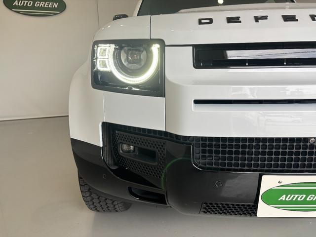 ディフェンダー ９０Ｘ－ダイナミックＳＥ　Ｐ３００　パノラマルーフ　ＭＥＲＩＤＥＡＮサウンド　エアサス　シートヒーター　ベンチレーション　ＣＯＯＬＢＯＸ　全方位カメラ　前後ドラレコ　サイドステップ　メモリー機能付きパワーシート　純正２０インチＡＷ（4枚目）