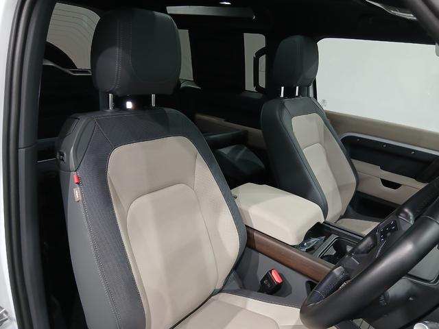 ディフェンダー ９０Ｘ－ダイナミックＳＥ　Ｐ３００　パノラマルーフ　ＭＥＲＩＤＥＡＮサウンド　エアサス　シートヒーター　ベンチレーション　ＣＯＯＬＢＯＸ　全方位カメラ　前後ドラレコ　サイドステップ　メモリー機能付きパワーシート　純正２０インチＡＷ（25枚目）