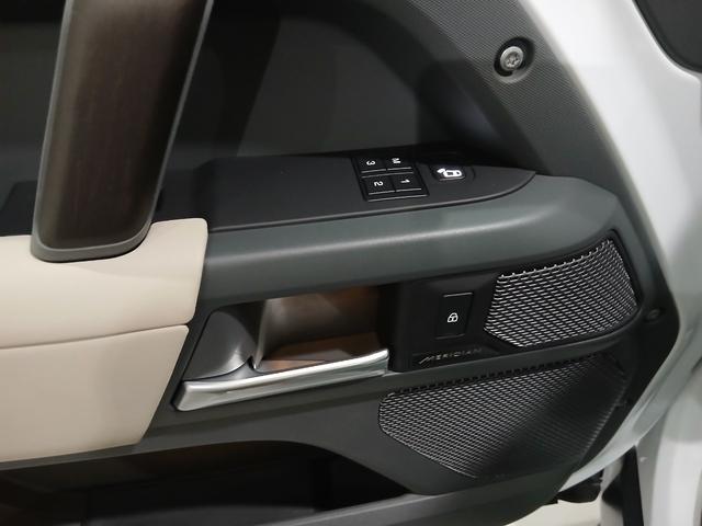 ディフェンダー ９０Ｘ－ダイナミックＳＥ　Ｐ３００　パノラマルーフ　ＭＥＲＩＤＥＡＮサウンド　エアサス　シートヒーター　ベンチレーション　ＣＯＯＬＢＯＸ　全方位カメラ　前後ドラレコ　サイドステップ　メモリー機能付きパワーシート　純正２０インチＡＷ（53枚目）