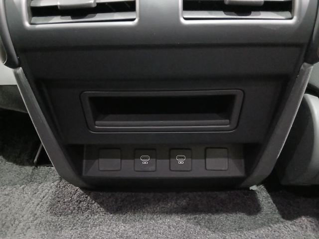 ディフェンダー ９０Ｘ－ダイナミックＳＥ　Ｐ３００　パノラマルーフ　ＭＥＲＩＤＥＡＮサウンド　エアサス　シートヒーター　ベンチレーション　ＣＯＯＬＢＯＸ　全方位カメラ　前後ドラレコ　サイドステップ　メモリー機能付きパワーシート　純正２０インチＡＷ（64枚目）