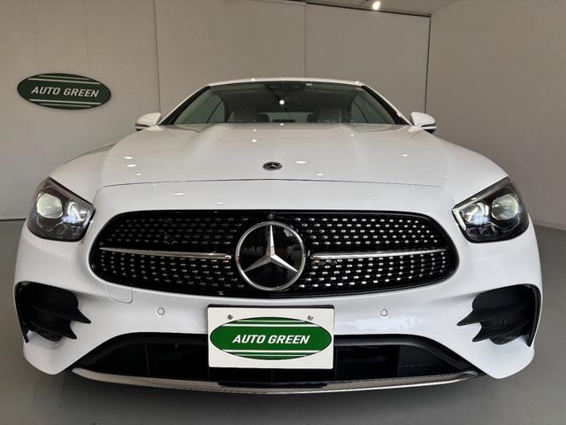 Ｅクラス 　ブルメスターサウンドシステム　３６０°カメラ　レザーパッケージ　ブルー×ベージュ内装　純正１９インチアルミホイール　エアバランスパッケージ　パフュームアトマイザー　シートヒーター　パワーシート（5枚目）