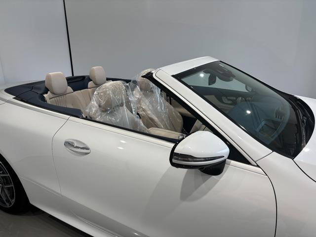 Ｅクラス 　ブルメスターサウンドシステム　３６０°カメラ　レザーパッケージ　ブルー×ベージュ内装　純正１９インチアルミホイール　エアバランスパッケージ　パフュームアトマイザー　シートヒーター　パワーシート（26枚目）
